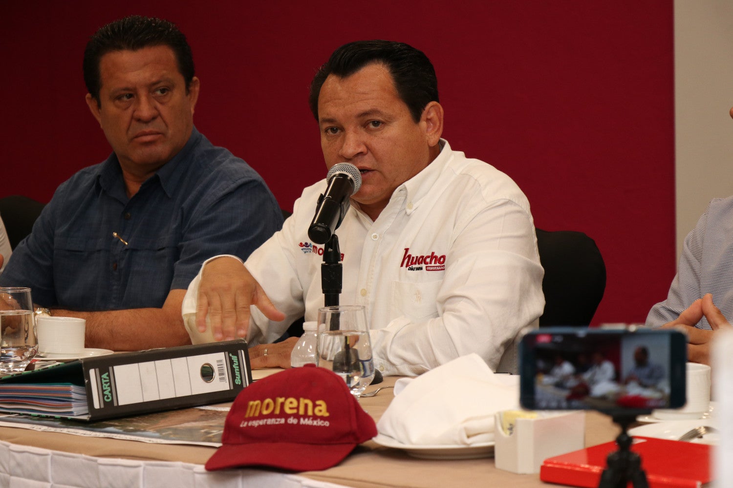 Alborotadores de Huacho Díaz de nuevo protestan en Palacio de Gobierno