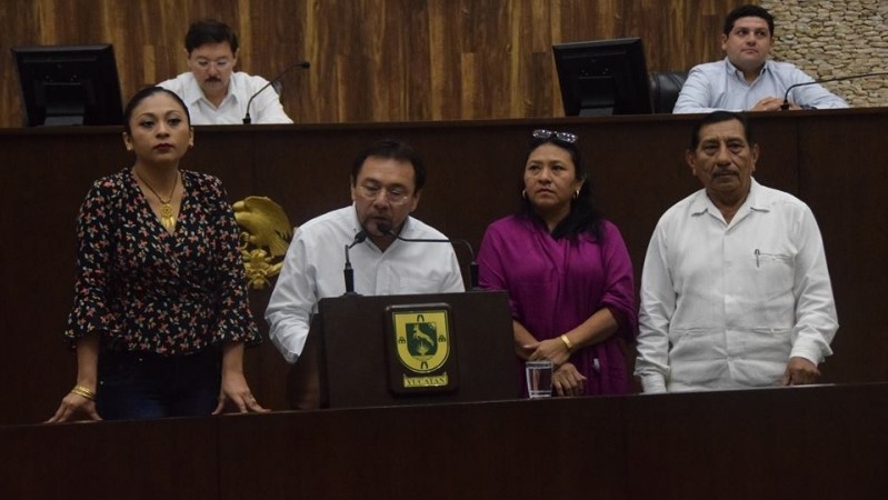 Diputados de Morena Yucatán desacatan orden de López Obrador