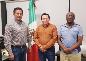 “Huacho” Díaz desplaza a los morenistas yucatecos, prefiere a  un expanista y a un cubano