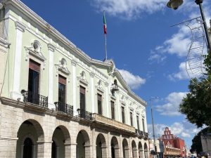 Anuncian cambios en el gabinete estatal