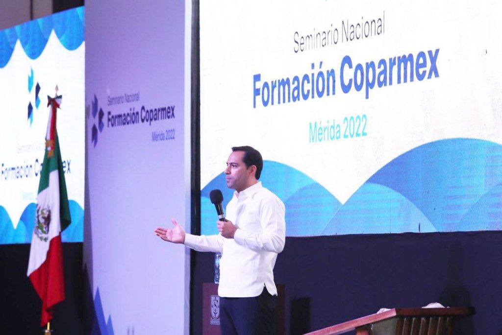 Ante empresarios de la Coparmex, el Gobernador Mauricio Vila Dosal expone lo que se está haciendo para transformar a Yucatán