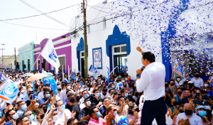 Arturo León Itzá se registra para buscar el liderazgo municipal del PAN en Mérida