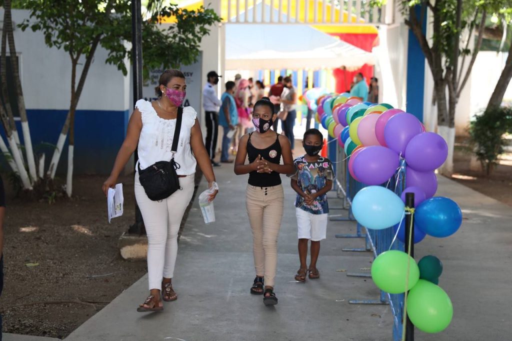 Menores de 5 a 11 años de edad de Mérida empiezan a recibir vacuna contra el Coronavirus