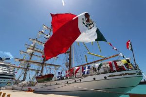 El Buque Escuela Velero “Cuauhtémoc” atraca en Progreso