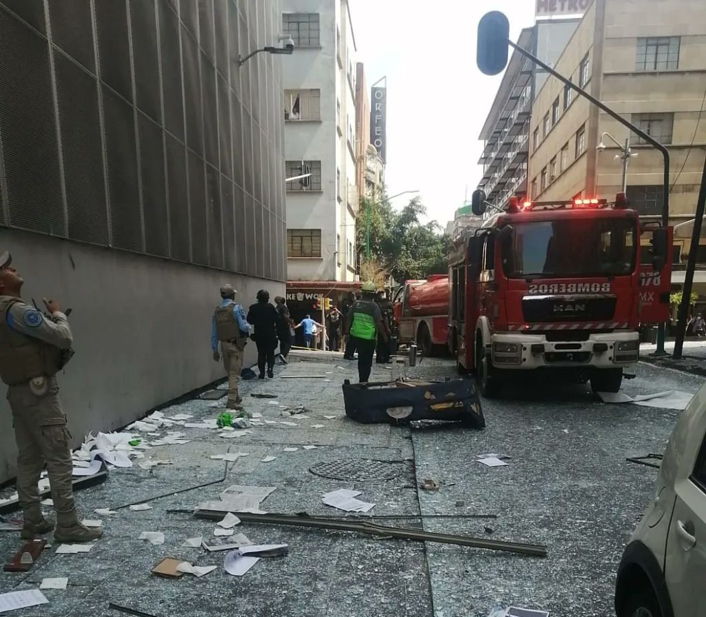 Explosión en un edificio del Centro Histórico de CDMX deja siete lesionados