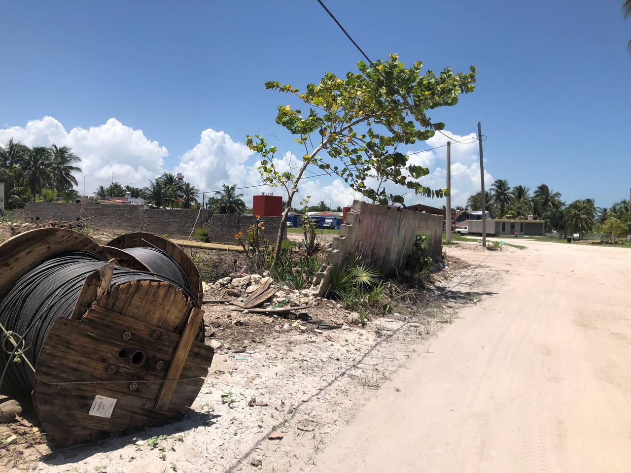 Un lío más de la comisaria de El Cuyo: invade terreno privado para lotificarlo y rentarlo