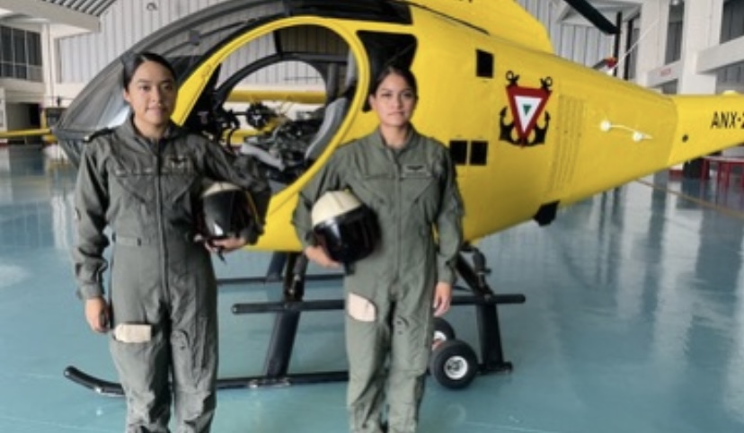 Se gradúan las dos primeras mujeres Pilotos Navales de Ala Móvil de la Armada de México 