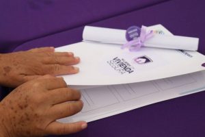 La Semujeres entrega a 67 mujeres víctimas de violencia apoyo para renta