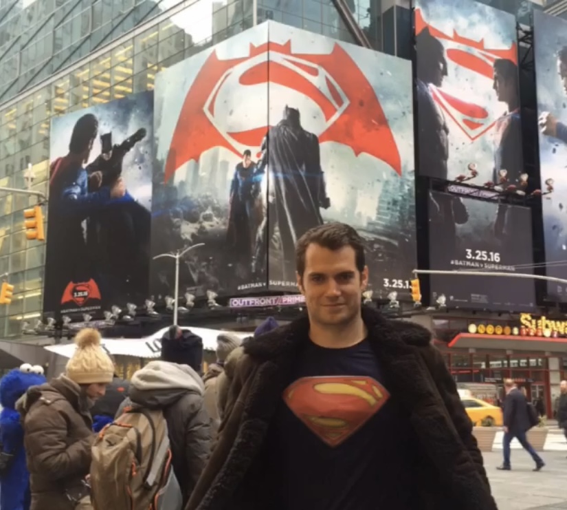 Henry Cavill se une a Marvel y deja su papel de Supermán