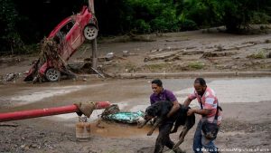 Un aluvión en Venezuela deja al menos 22 muertos y más de 50 desaparecidos 