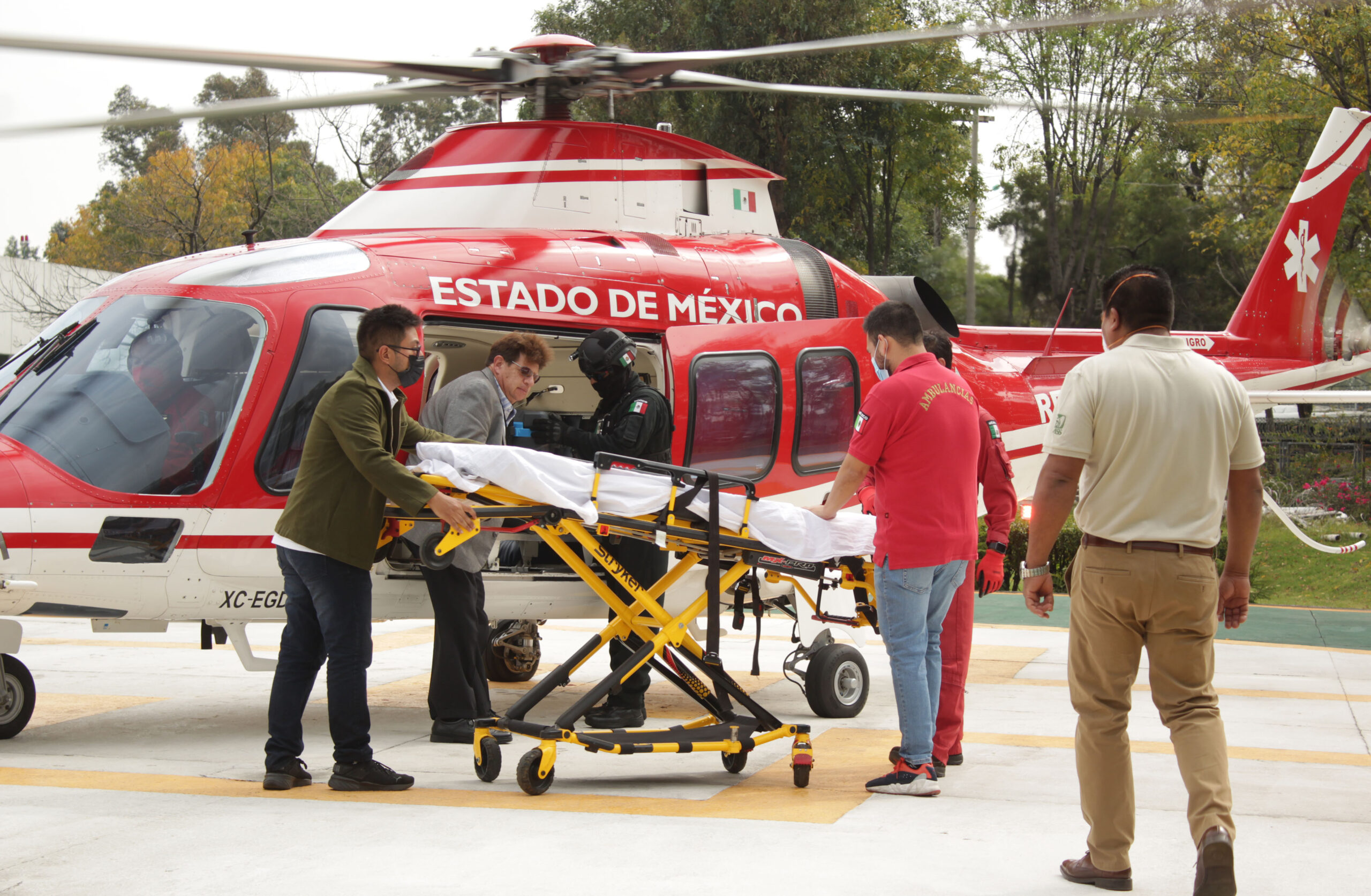 Logra un equipo multidisciplinario del IMSS trasplantar el hígado a una niña de siete años 