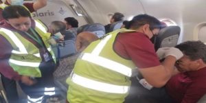 Alfredo Adame se pelea otra vez y llega herido al aeropuerto