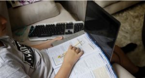 Amplían el programa “Computadora en Casa” a estudiantes de escuelas privadas en Mérida