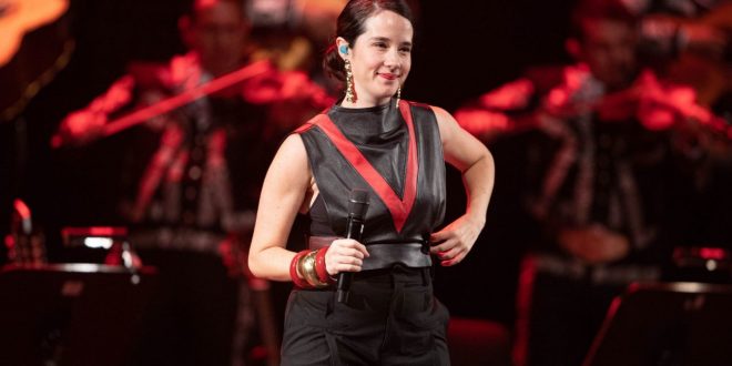 Ximena Sariñana denuncia ataque a su equipo en Feria de Texcoco