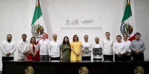 Congreso del Estado de Yucatán reconoce el trabajo del Dr. Flavio Galván Rivera