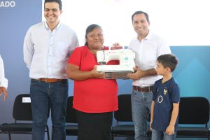 Con el respaldo de Vila, emprendedores, micro y pequeños empresarios fortalecen sus negocios