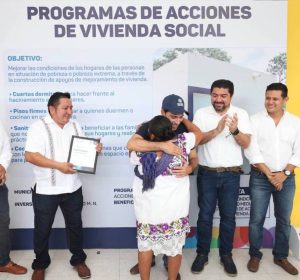 Con viviendas más dignas, Vila Dosal continúa transformando la vida de las familias más vulnerables de Yucatán