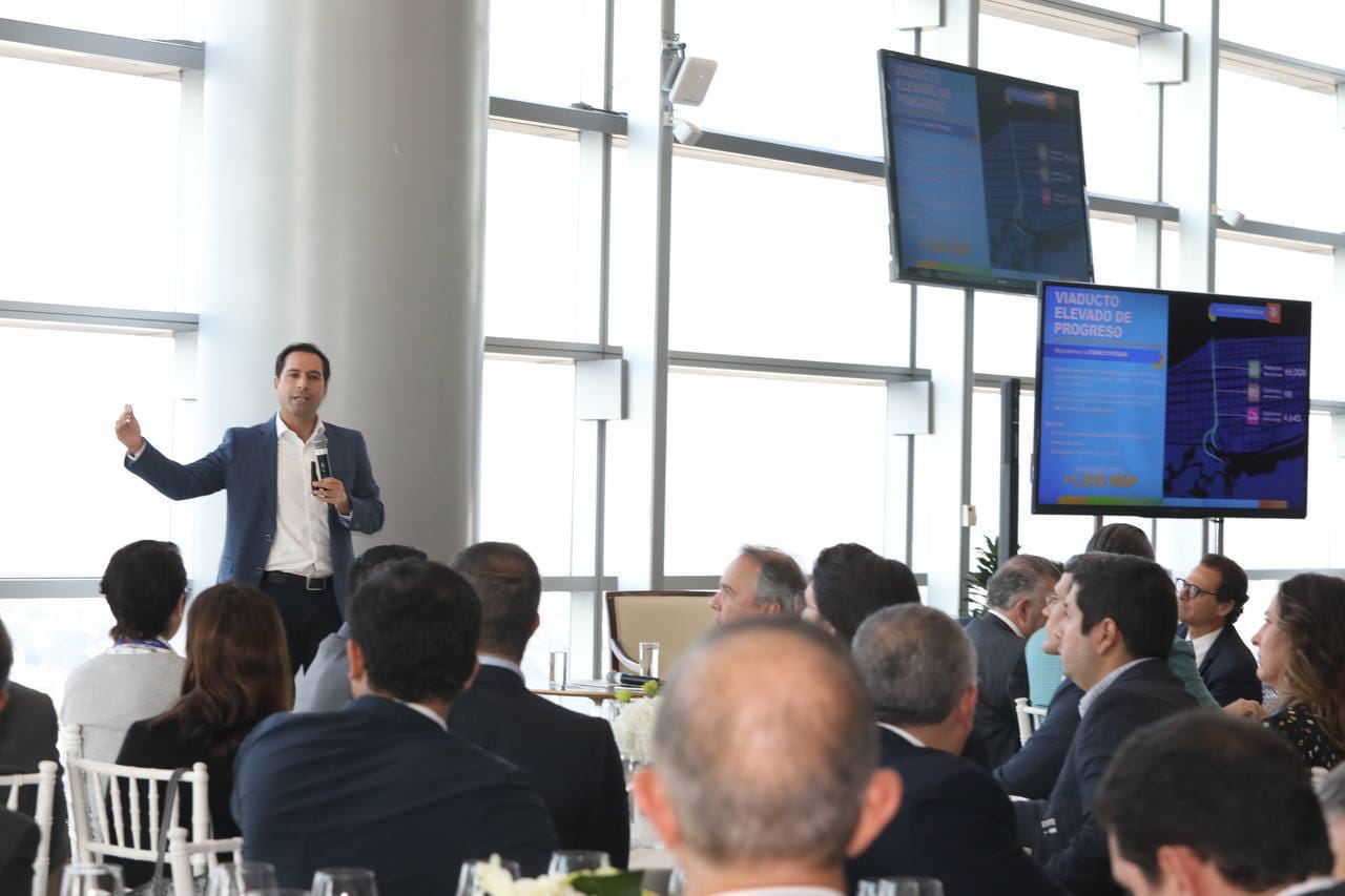 Presenta el Gobernador Mauricio Vila Dosal ante ejecutivos de HSBC México las obras y planes que se están llevando a cabo en Yucatán para detonar sus capacidades