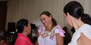 Cecilia Patrón trabaja en equipo  para seguir transformando la educación