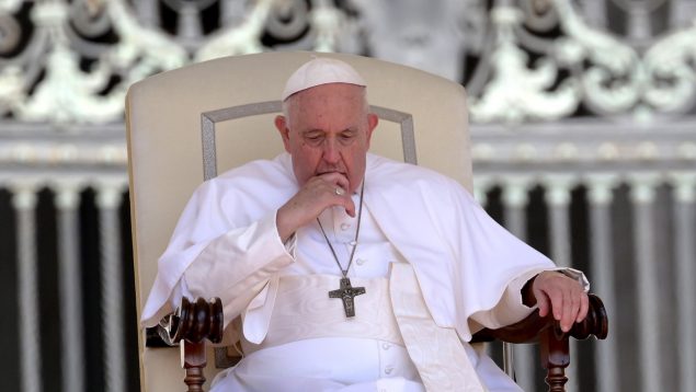 La salud del Papa Francisco es buena, no tiene fiebre y descartan neumonía