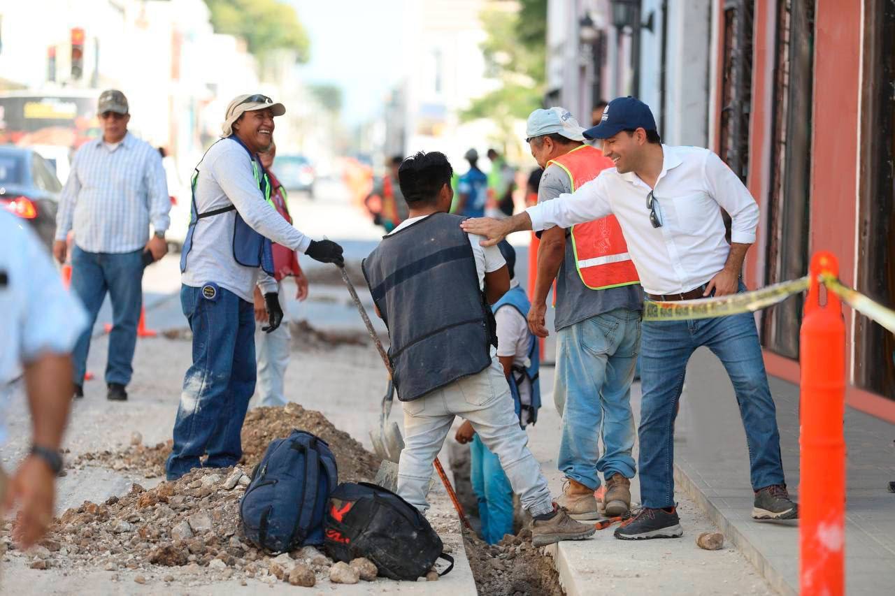 Supervisa el Gobernador Mauricio Vila Dosal trabajos de construcción del Corredor Turístico y Gastronómico