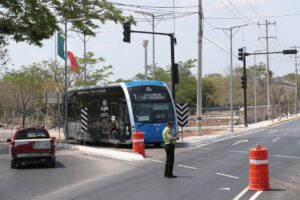 Arrancan los trayectos de prueba del Ie-Tram Plancha-Facultad de Ingeniería