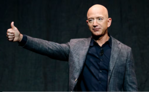 Jeff Bezos Anuncia la Creación de su Propia Estación Espacial Turística