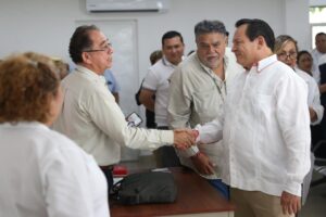 Díaz Mena impulsa fortalecimiento del sistema de salud en Yucatán