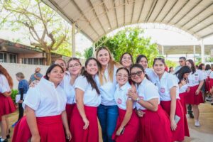 Programas municipales fortalecen a las mujeres de Mérida