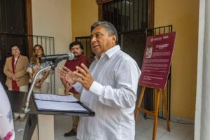 “Soy y seré siempre maestra”: exposición en Segey