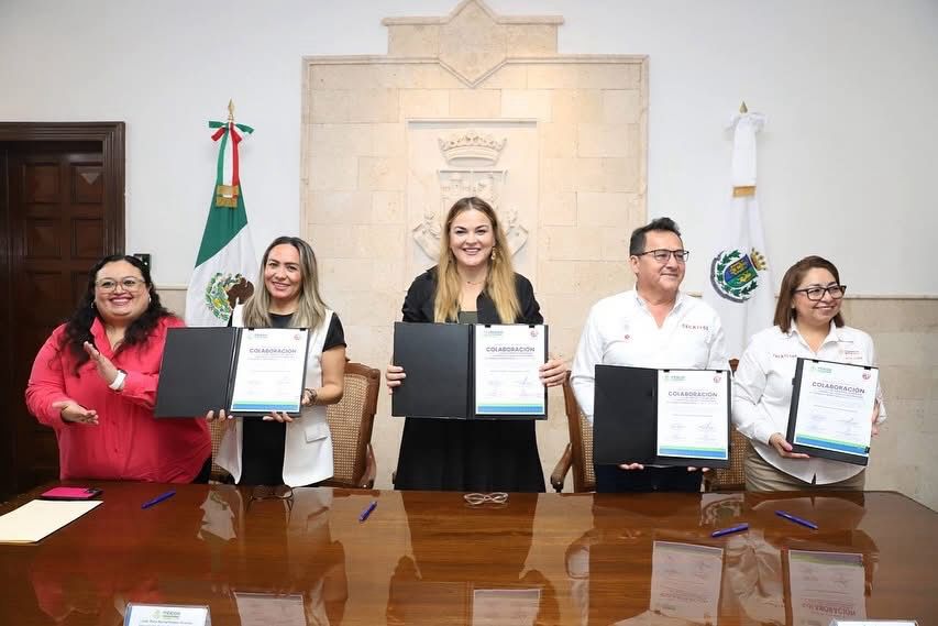 Mujeres acceden a formación profesional con apoyo municipal