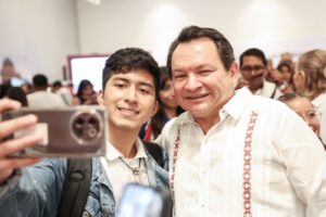 Impulsan educación global con becas internacionales
