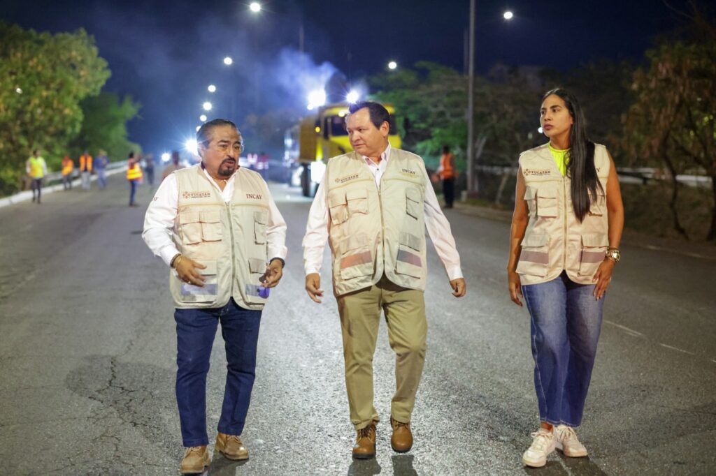 Gobierno del Renacimiento Maya moderniza el periférico Gobierno del Renacimiento Maya moderniza el periférico