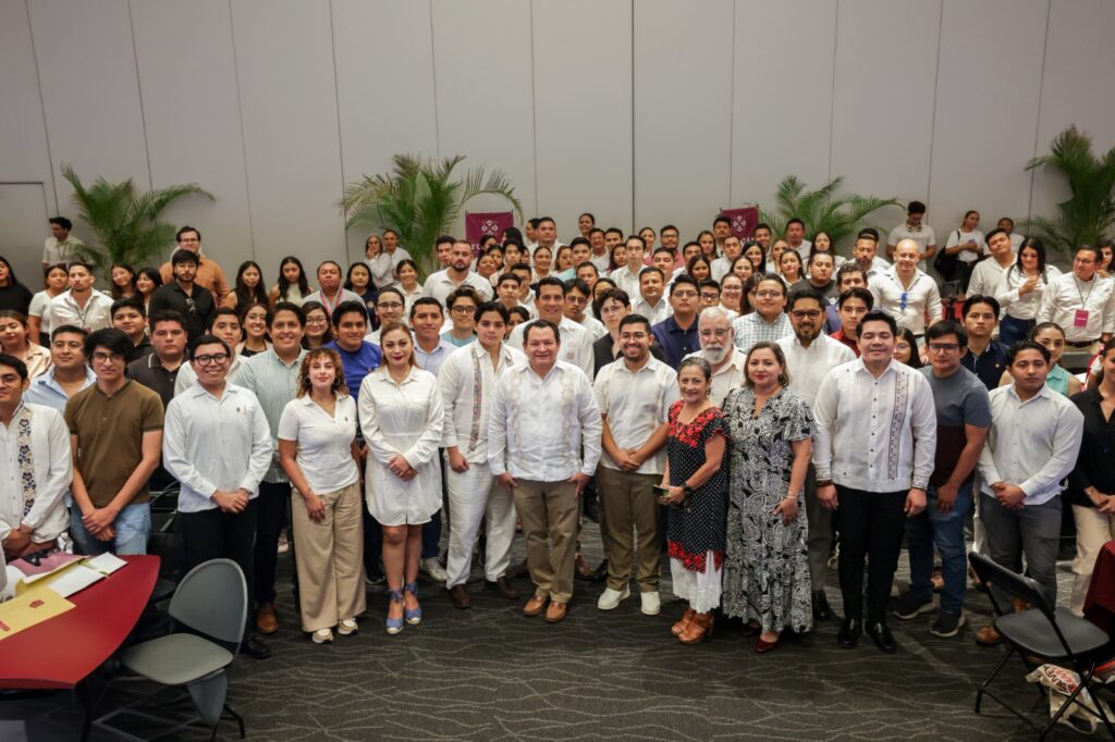 Juventudes Renacimiento: rumbo a una educación más justa Juventudes Renacimiento: rumbo a una educación más justa