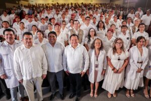 Llevan salud a adultos mayores y personas con discapacidad