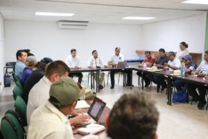 Díaz Mena logra acuerdo para reanudar clases en Yucatán