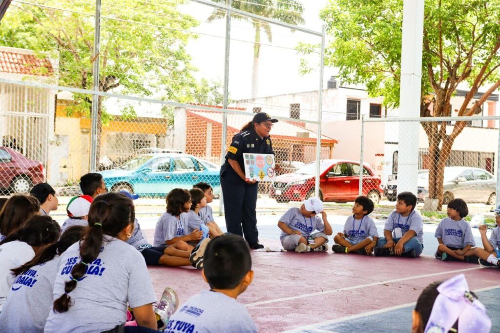 Verano seguro y divertido para la niñez meridana