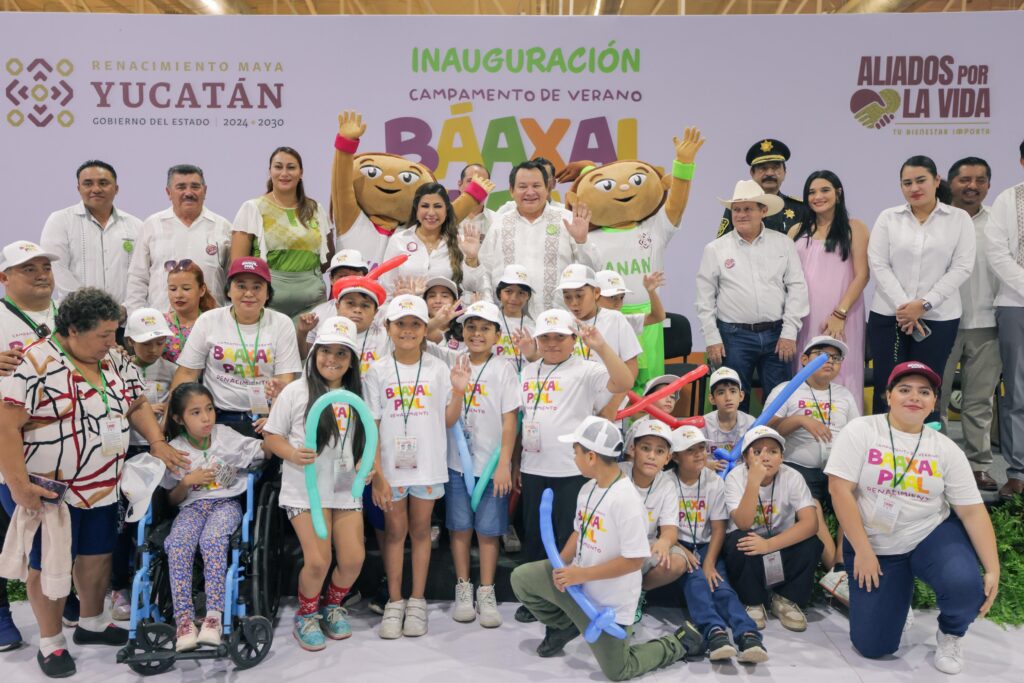 Díaz Mena impulsa verano activo con Báaxal Paal