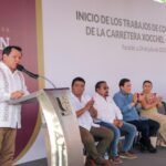 Díaz Mena promete más obras para el oriente yucateco