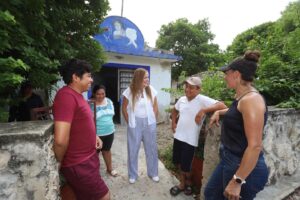 Cecilia Patrón mejora espacios públicos en Komchén