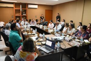 Activan alerta por marea roja en Yucatán