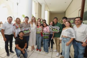 Mérida realiza feria laboral para juventudes emprendedoras