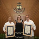 Cecilia Patrón entrega nombramientos a cronistas de Mérida