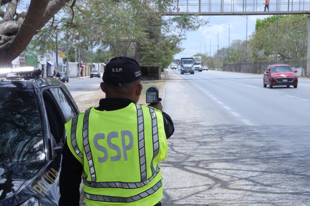 SSP garantiza orden vial y escolar en Yucatán SSP garantiza orden vial y escolar en Yucatán