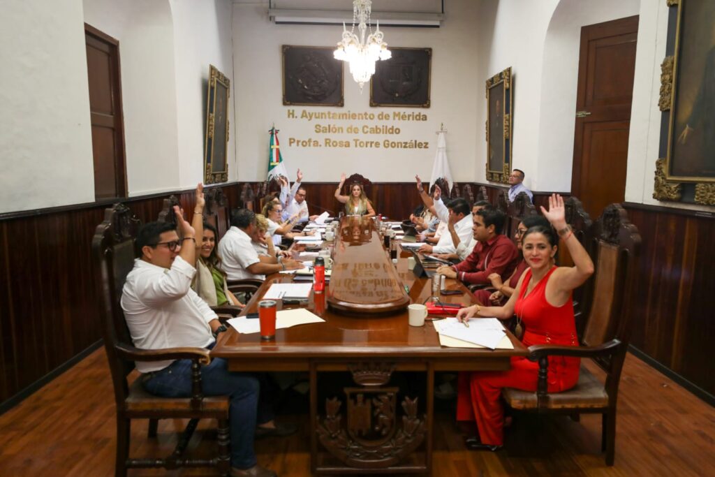 Avalan iniciativa de Cecilia Patrón para colonias y comisarías
