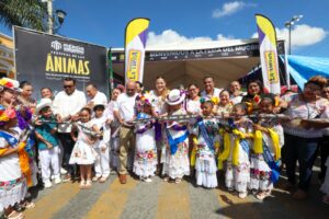 San Sebastián se llena de aroma a mucbipollo San Sebastián se llena de aroma a mucbipollo