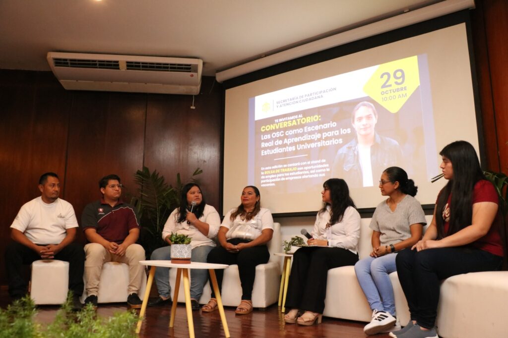 Cecilia Patrón impulsa servicio social con sentido comunitario