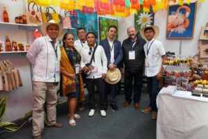 Yucatán destaca con cultura y tradición en el Tianguis 2025