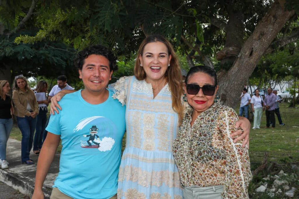 Cecilia Patrón asegura área verde para vecinos de Las Américas