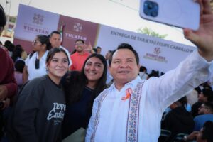 Becas Felipe Carrillo Puerto llegan a la UTM